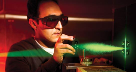 An IESVic researcher investigating gas dispersion patterns to improve the safety of next-generation hydrogen fuel cell systems