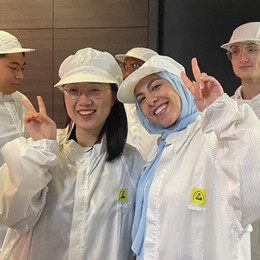 Two MGB students dress up in outfits while on a tour in Taiwan