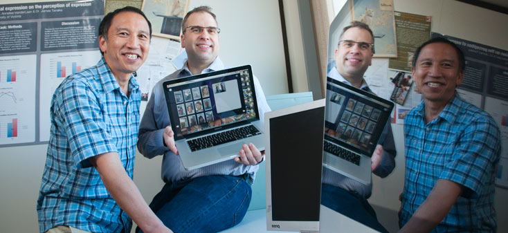 Jim Tanaka and Joseph Sheppard with computers