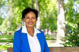 Dr. Rhonda McEwen