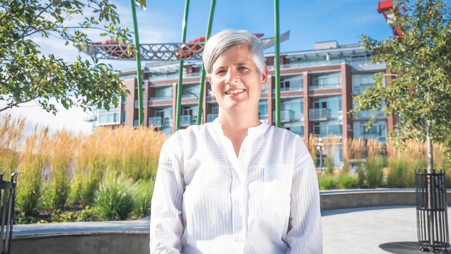 Lisa Helps smiling outdoors