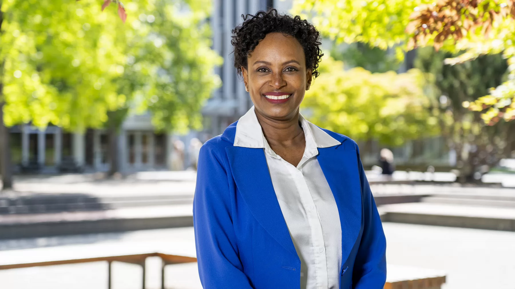 Dr. Rhonda McEwen