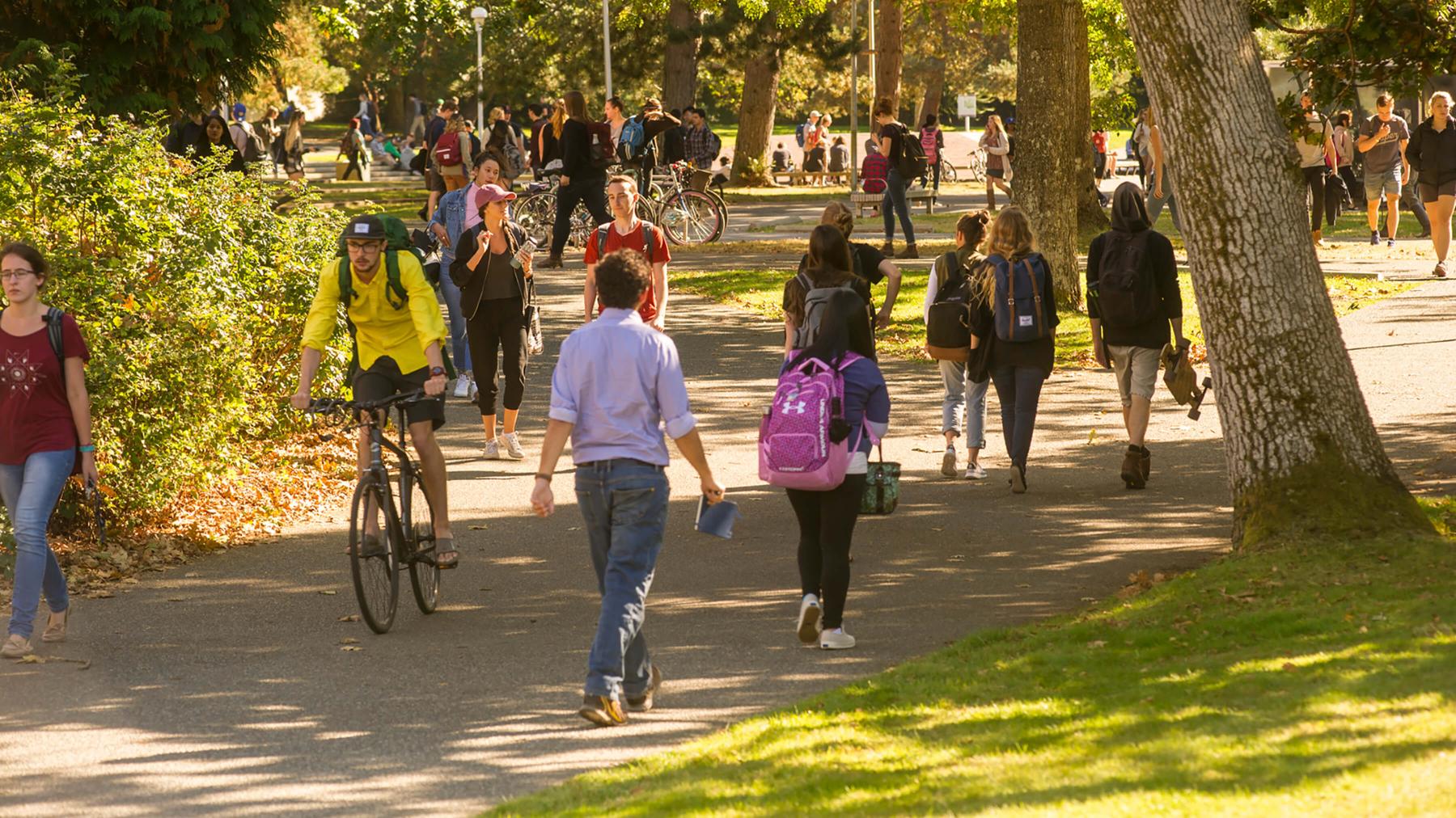 Students walk across the campus at UVic.