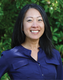 Picture of Jessica Loh smiling to the camera