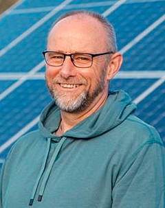 A portrait of Rob Cooke