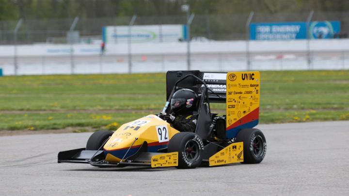 uvic formula racing car