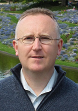 Dr. Chris  Kennedy