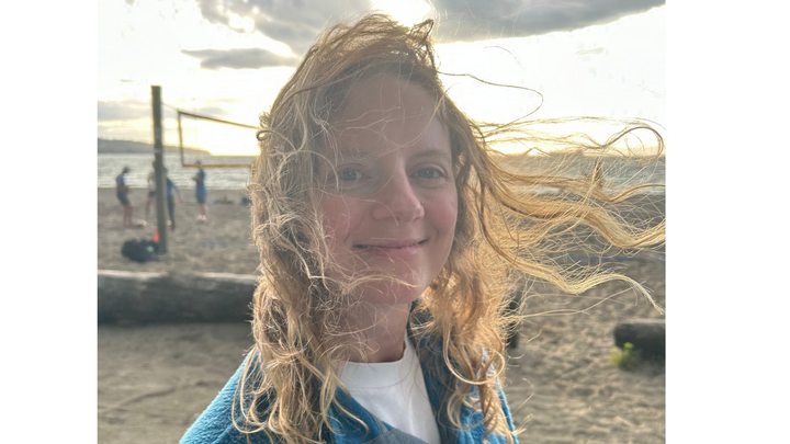 Alex Kiston at the beach.