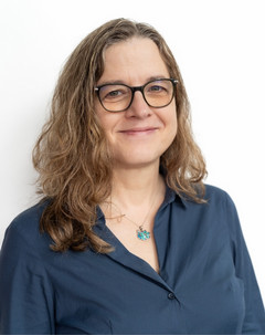 Portrait of Ulrike Stege.