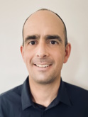 Reuven Gordon Reuven Gordon