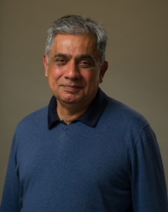 Afzal Suleman UVic headshot