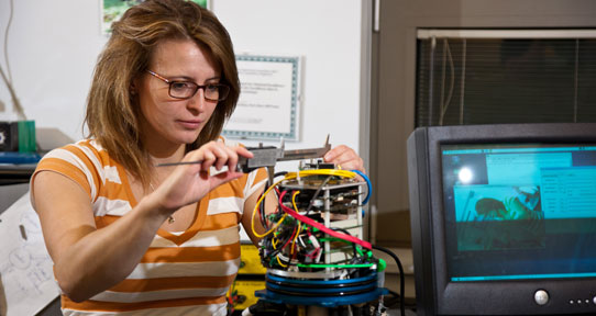 Ariane Ouellette, undergraduate student.