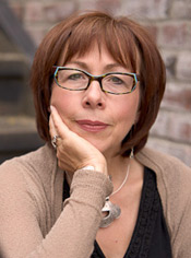 Dr. Wanda Hurren Dr. Wanda Hurren
