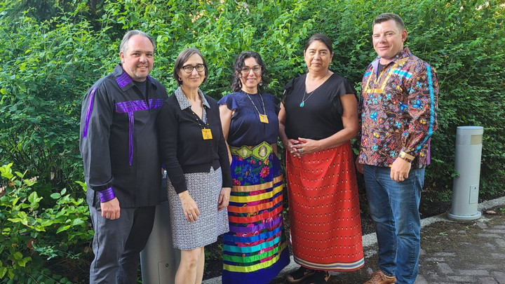 A photo of Tahohtharátye Joe Brant and Lisa Crowshoe with Jean-Paul Restoule, Ewa Czaykowska-Higgins, and Onowa McIvor Whitinui