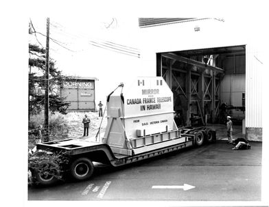 CFHT transported in large crate