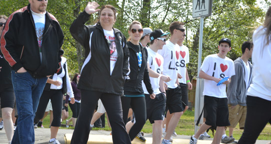 Participants on the walk, run and roll event