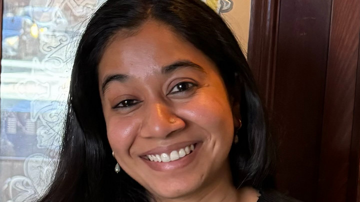 Profile picture of smiling UVic Sustainability Scholar, Kalpana Jha