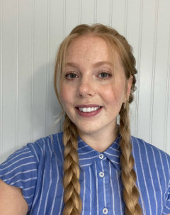 woman with braids