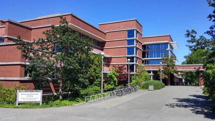The outside of the Business and Economics Building
