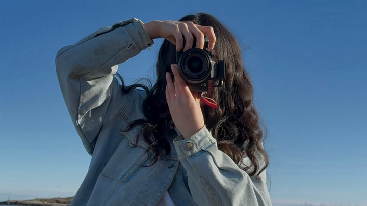 Hiroko Mahoney behind the camera