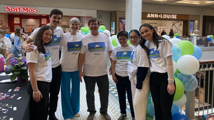 Brock Smith and Claudia Smith with their volunteers at Kidovate