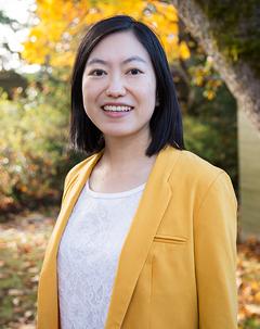 Gustavson researcher Sarah Zheng