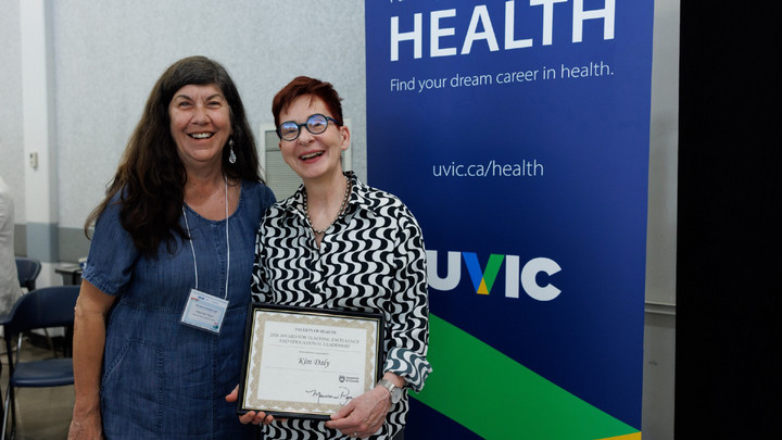 Nursing's Kim Daly receives a teaching excellence award from Associate Dean Academic Maureen Ryan