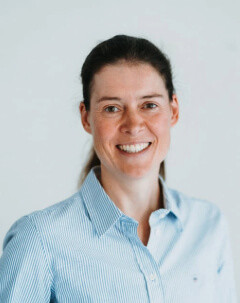A faculty profile photo of new faculty member Dr Janne Veerbeek.