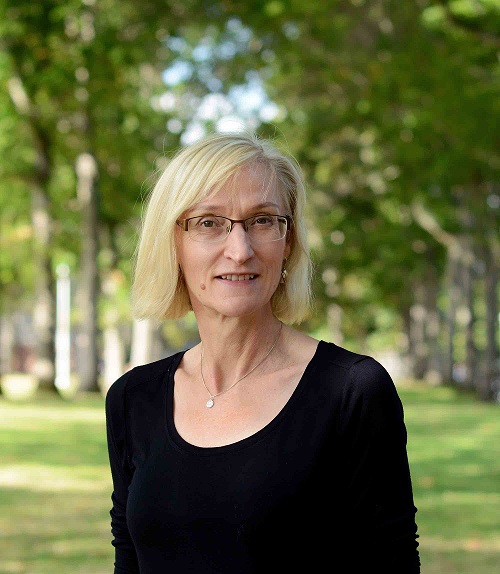 Dr. Lisa Surridge