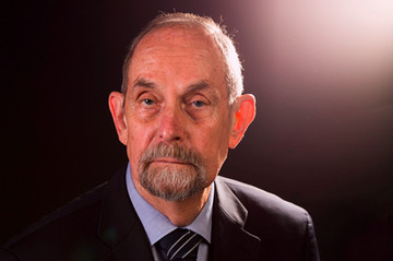 Dr. Eike-Henner Kluge