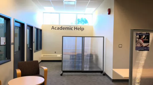 Entrance to the Learning Commons hallway in Mearns - McPherson library