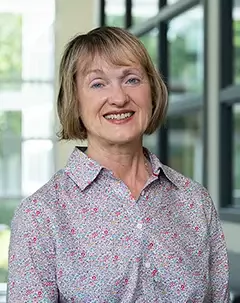 Headshot of librarian Laura Doublet.