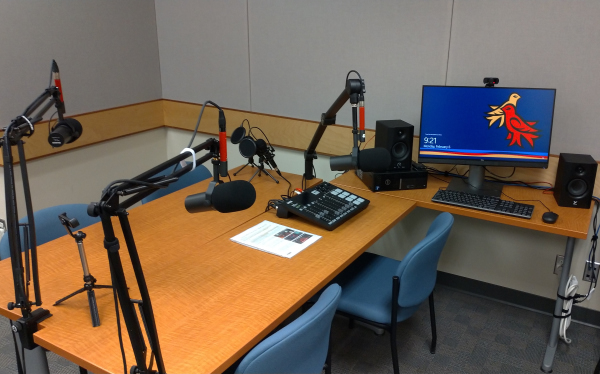 podcast-room1