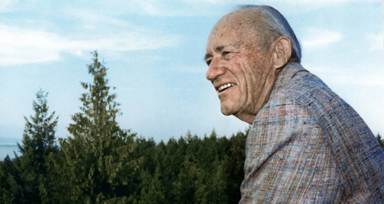 William C. Mearns, who was a supporter of UVic for four decades, was a member of the University's original Board of Governors, serving from 1963-69.