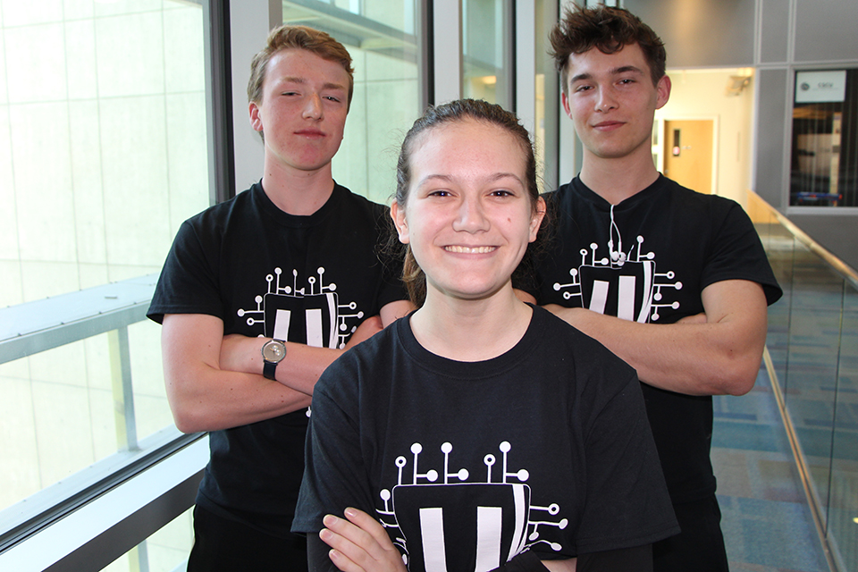 HighTechU students