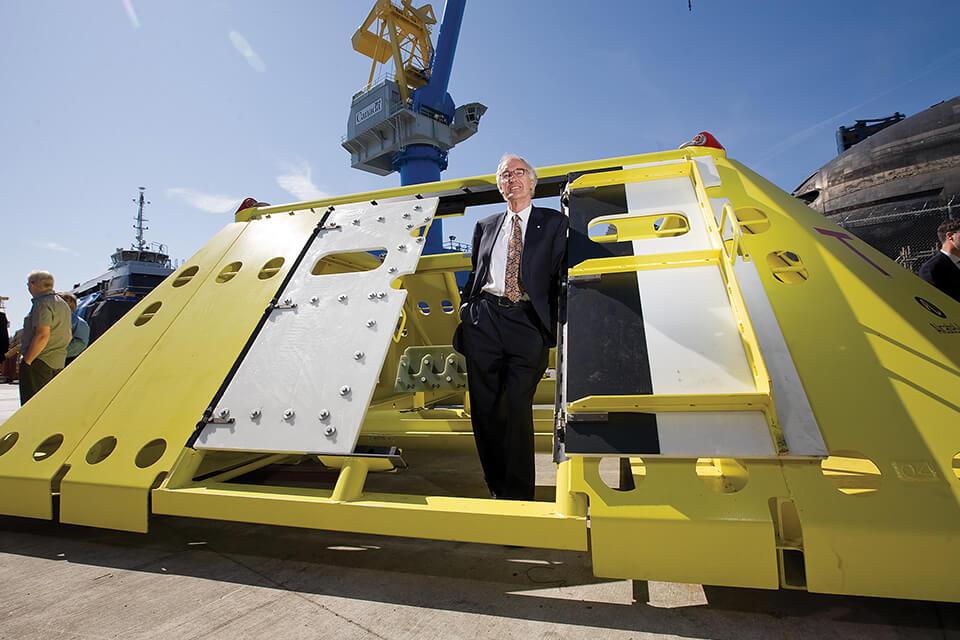 Chris Barnes, founding director of NEPTUNE Canada, in a trawl-resistant frame.