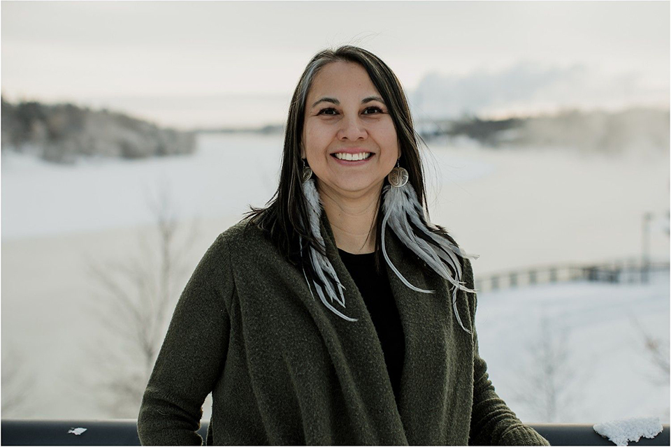 Belinda kakiyosēw Daniels, pictured along the South Saskatchewan in saskatōn-minatohk askiy.