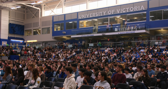 Image of students in CARSA at the New Student Welcome