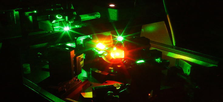 Femtosecond laser system