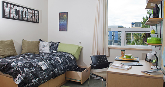 Photo of a typical bedroom in Park neighbourhood.