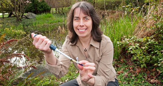 Caren Helbing in the field