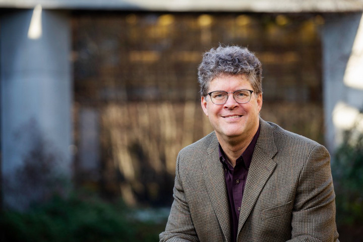 mark-lewis-uvic