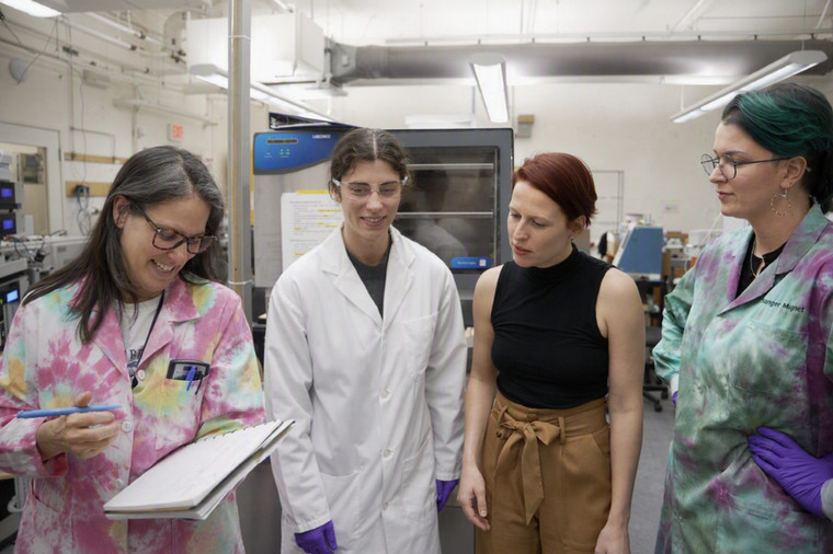 Proteomics Centre Research Group