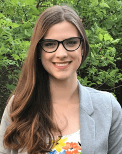 Picture of UVic student Carolyn Helps.