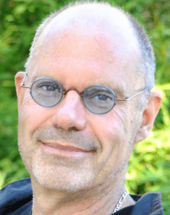 Picture of UVic professor Daniel Bub