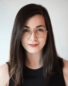 Picture of UVic student Nazanin Babaei.