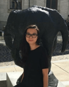 Picture of UVic student Nazanin Saadat.