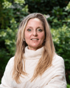 Picture of UVic associate professor Sarah J Macoun