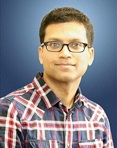 Headshot of James Felix